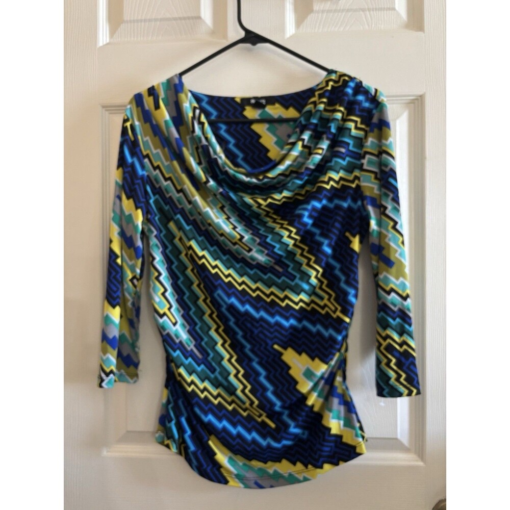 Style & Co Petite Medium Woman’s Multi Color Blouse. Gathered At Sides.